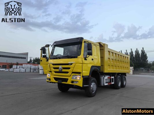 شاحنة سينوتروك هوو 6x4 مستعملة 371HP للبيع في بوتسوانا
