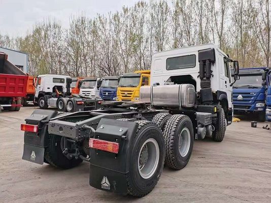 Lng 6x4 المستخدمة Howo جرار الشاحنات Sinotruk رئيسية المتحرك