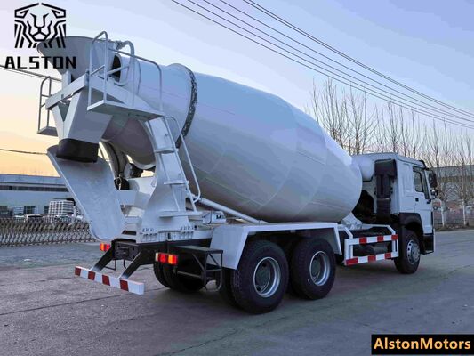 شاحنة خلاط خرسانة مستعملة HOWO 371 حصان 6x4 (يمين القيادة) للبيع في غيانا
