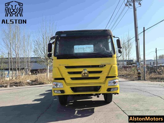 شاحنة سينوتروك Howo 6x4 375HP للبيع في أنغولا