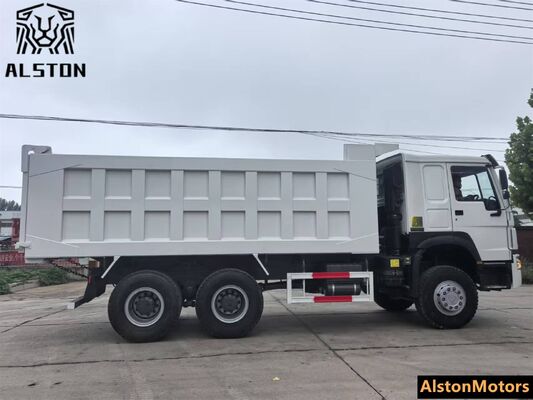 شاحنة سينوتروك هوو 6x4 371HP للبيع في باكستان