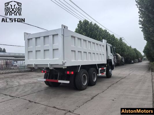 شاحنة سينوتروك هوو 6x4 371HP للبيع في باكستان