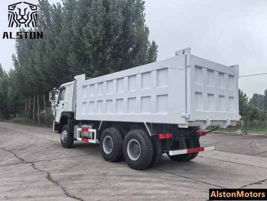 شاحنة سينوتروك هوو 6x4 371HP للبيع في باكستان