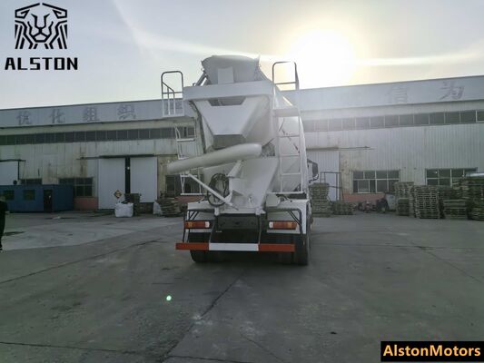 شاحنة خلاط HOWO TX 8x4 340HP مستعملة للبيع في دولة الإمارات العربية المتحدة اليورو 5