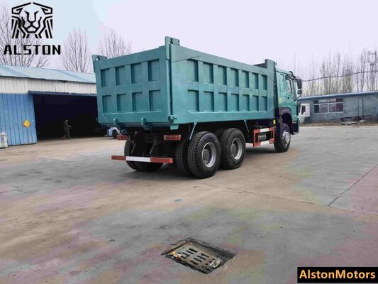 شاحنة سينوتروك HOWO 6x4 LHD المستخدمة للبيع في توغو 2026