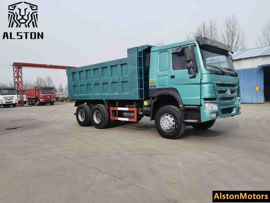 شاحنة سينوتروك HOWO 6x4 LHD المستخدمة للبيع في توغو 2026