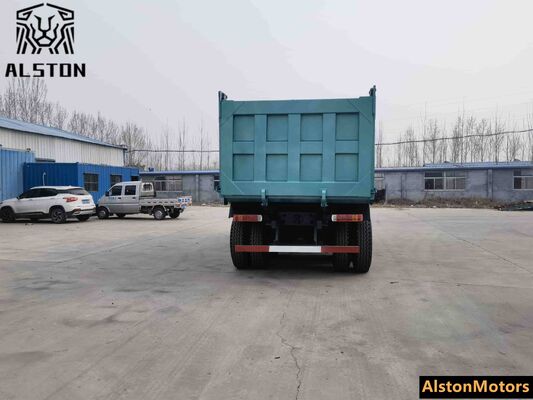 شاحنة سينوتروك HOWO 6x4 LHD المستخدمة للبيع في توغو 2026