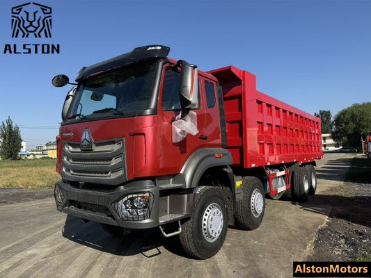 شاحنة سينوتروك HOWO NX 8x4 مستعملة للبيع في جمهورية الكونغو الديمقراطية