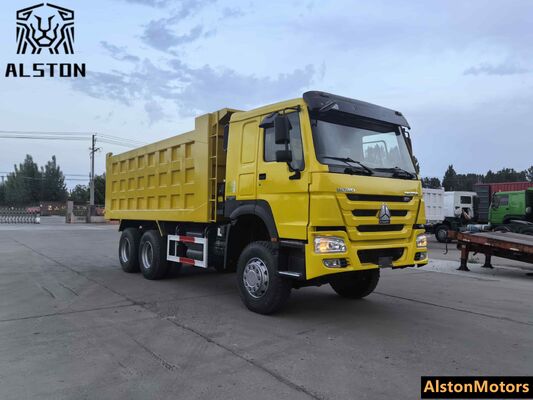 شاحنة سينوتروك هوو 6x4 مستعملة 371HP للبيع في بوتسوانا
