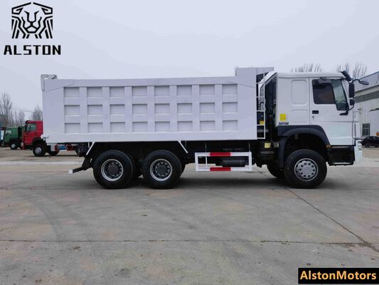 شاحنة سينوتروك هوو 6x4 مستعملة 371HP للبيع في غيانا