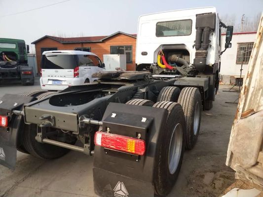 شاحنة جرار Sinotruk HOWO 6x4 مستعملة
