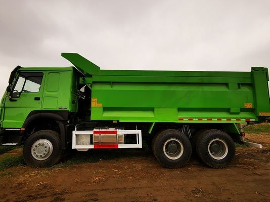 شاحنة قلاب هوو مستعملة 6x4 30 طن لنقل الرمال 20 متر مكعب