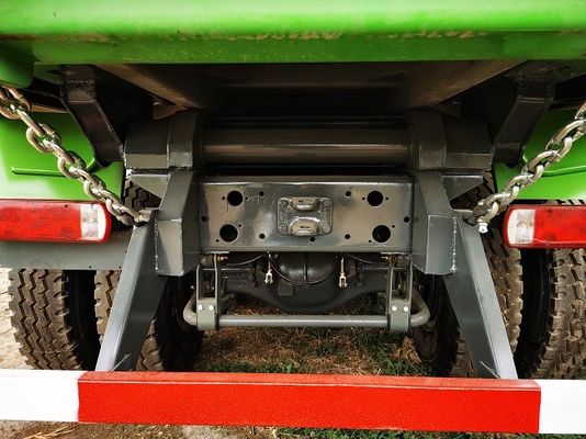 شاحنة قلاب هوو مستعملة 6x4 30 طن لنقل الرمال 20 متر مكعب