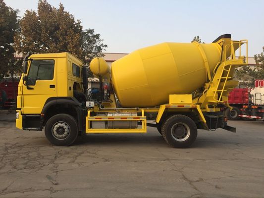 180HP 4x2 6cbm Howo تستخدم شاحنة مزيج الخرسانة المصغرة