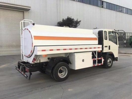 شاحنة ناقلة بنزين خفيفة 4000L 5000L 120HP 4x2
