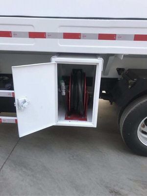 شاحنة ناقلة بنزين خفيفة 4000L 5000L 120HP 4x2