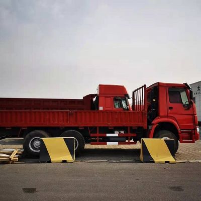 10 عجلات 371HP شاحنة شحن Sinotruk Howo 20 طن 30 طن