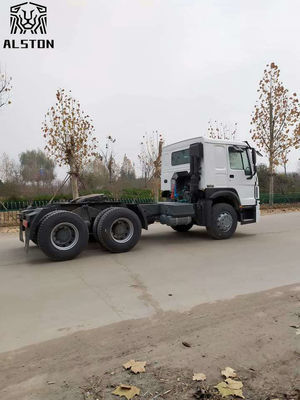 شاحنة جرار مستعملة 6x4 ، رأس جرار Sinotruck Howo
